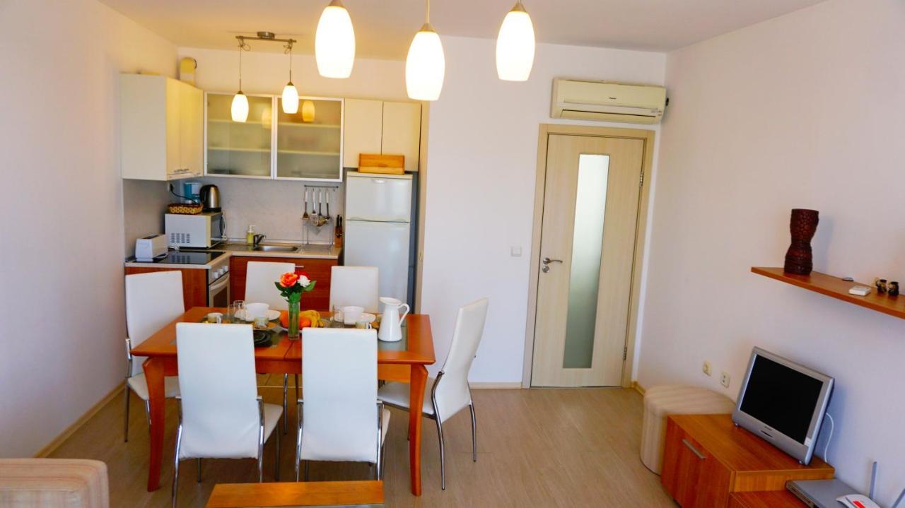 קברנה Apartment Marina Residence - Апартамент Марина Резидънс מראה חיצוני תמונה