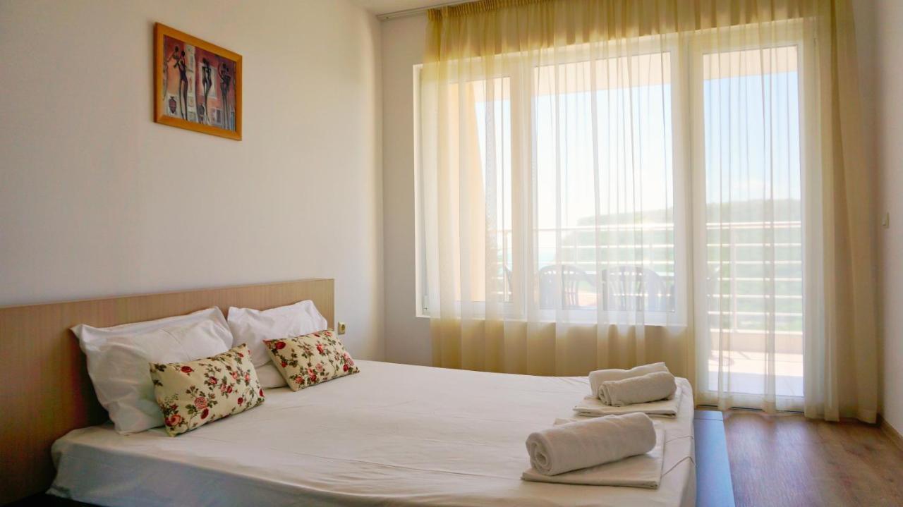 קברנה Apartment Marina Residence - Апартамент Марина Резидънс מראה חיצוני תמונה