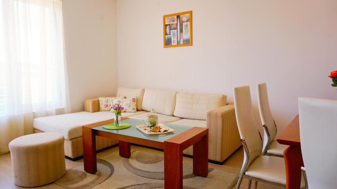 קברנה Apartment Marina Residence - Апартамент Марина Резидънс מראה חיצוני תמונה